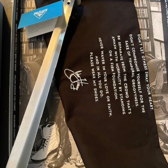 LAST PRICE Fluevog x Star Trek Starfleet Black Leather Boots Size 7 $499 DEAL - Picture 4 of 15